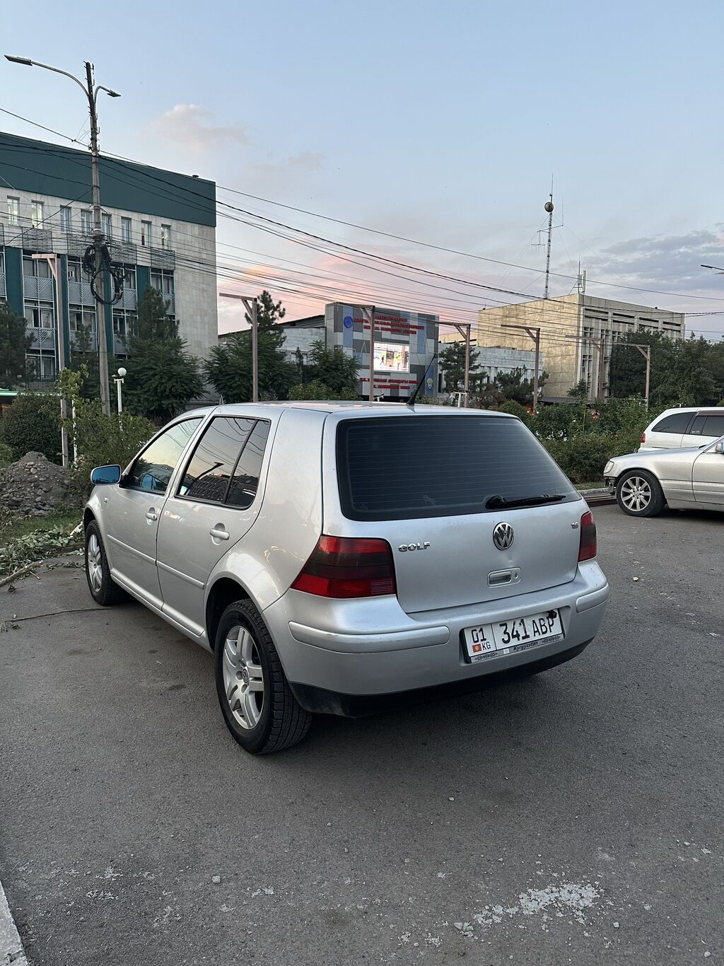 Volkswagen Golf: 2002 г., 1.6 л, Механика, Бензин, Хэтчбэк: фото 4