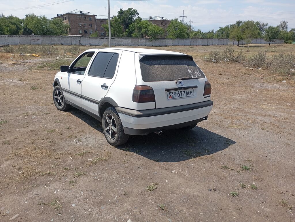 Volkswagen Golf: 1993 г., Механика, Бензин: фото 4