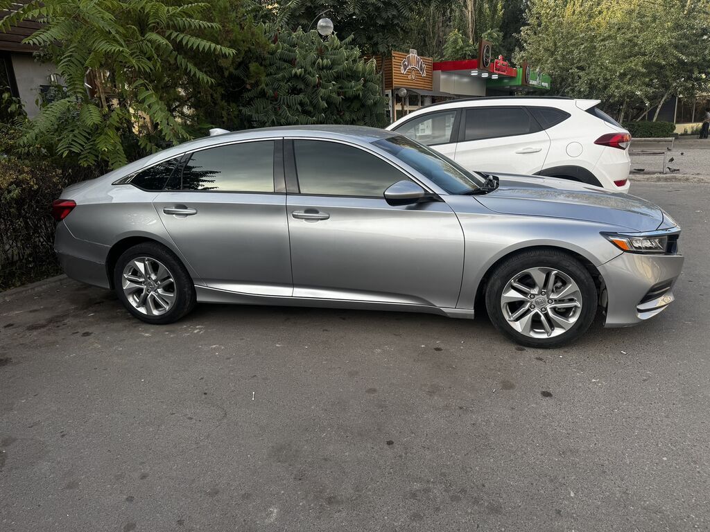 Honda Accord: 2020 г., 1.5 л, Автомат, Бензин, Седан: фото 2