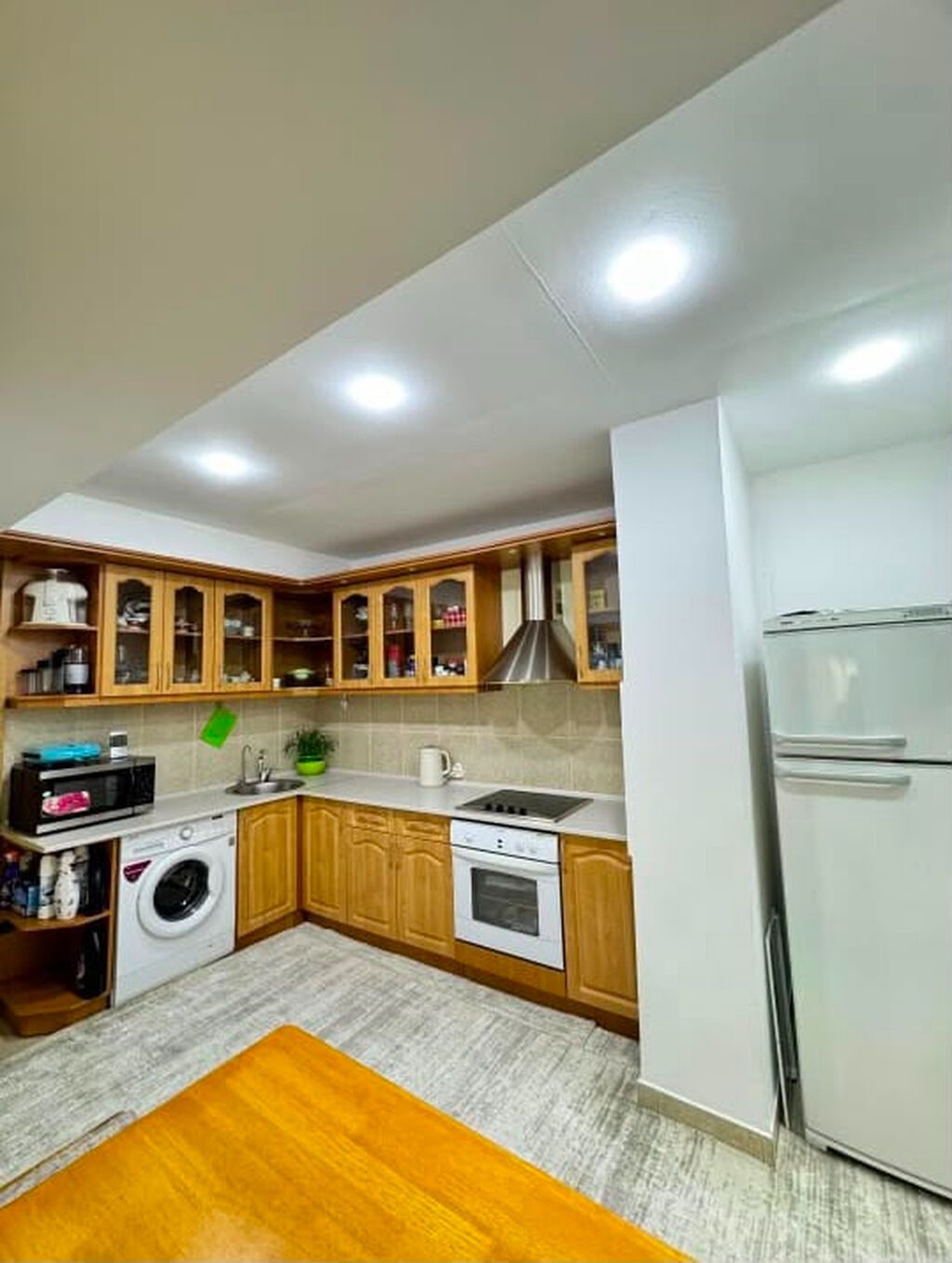 Продам 3-комн. квартиру, 116 м², Цум, 12 этаж: фото 3
