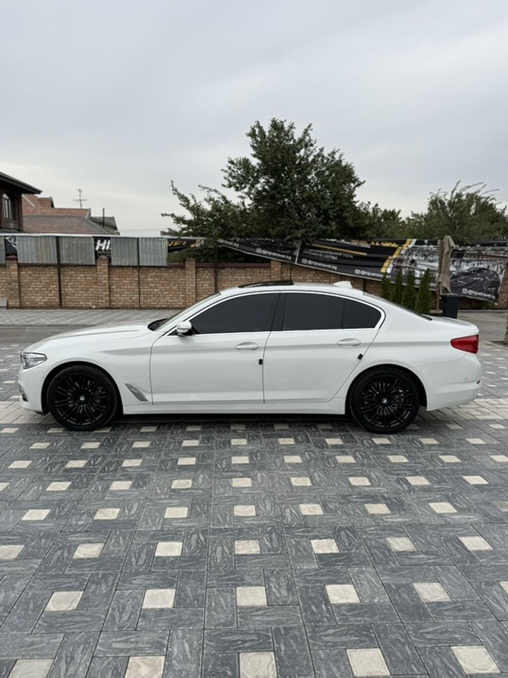 BMW 530: 2019 г., 2 л, Автомат, Бензин, Седан: фото 2