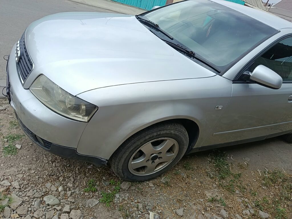 Audi A4: 2003 г., 2 л, Автомат, Бензин, Седан: фото 5
