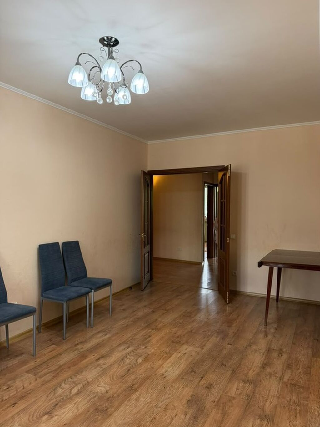 3 комнаты, 95 м², Золотой квадрат Индивидуалка, 3 этаж, Старый ремонт: фото 8