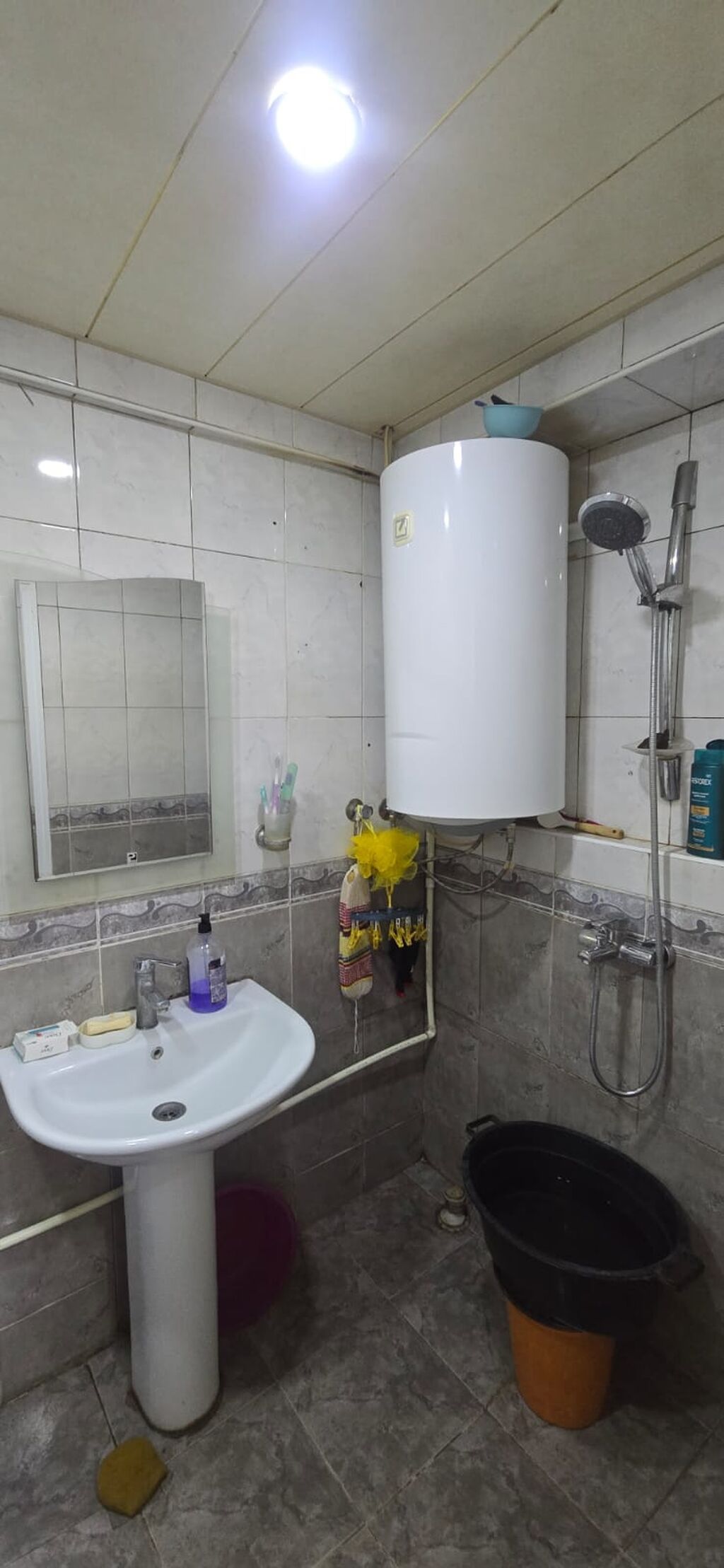 1 otaqlı mənzil – daxili planlaşdırma - Geniş, işıqlı mətbəx-balkon