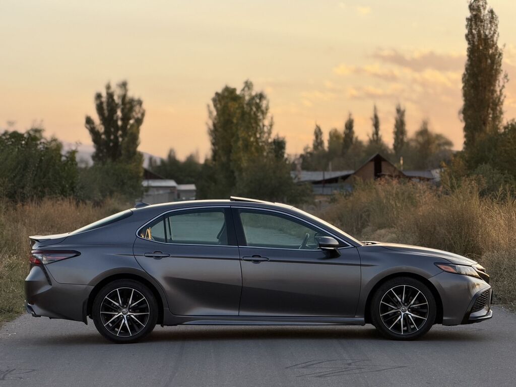 Toyota Camry: 2020 г., 2.5 л, Автомат, Бензин, Седан: фото 7