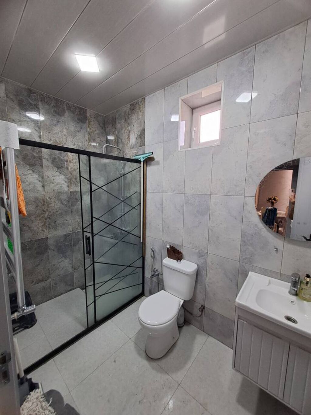 2 otaqlı, 65 kv. m, Kredit var, Yeni təmirli