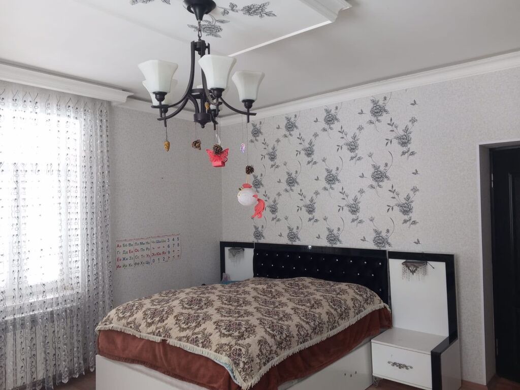 4 otaqlı, 130 kv. m, Kredit yoxdur, Orta təmir