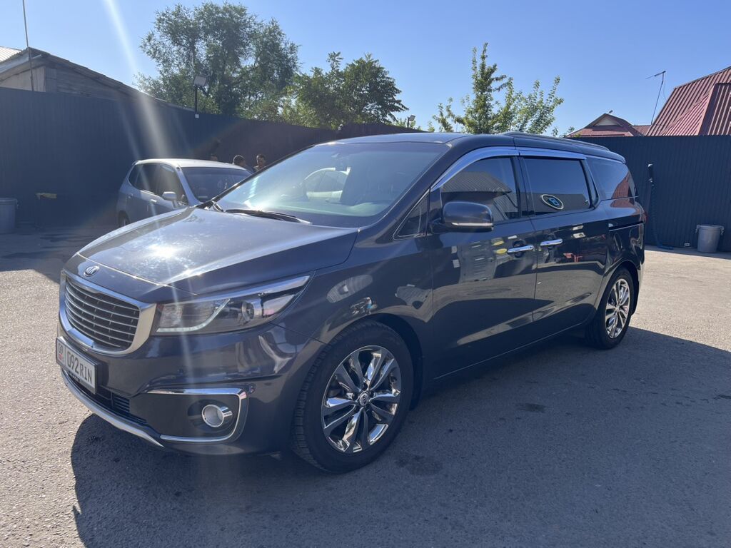 Kia Carnival: 2018 г., 2.2 л, Автомат, Дизель, Минивэн: фото 3
