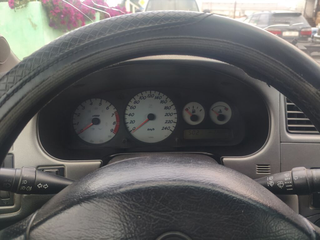 Nissan Primera: 1999 г., 2 л, Вариатор, Бензин, Седан: фото 6