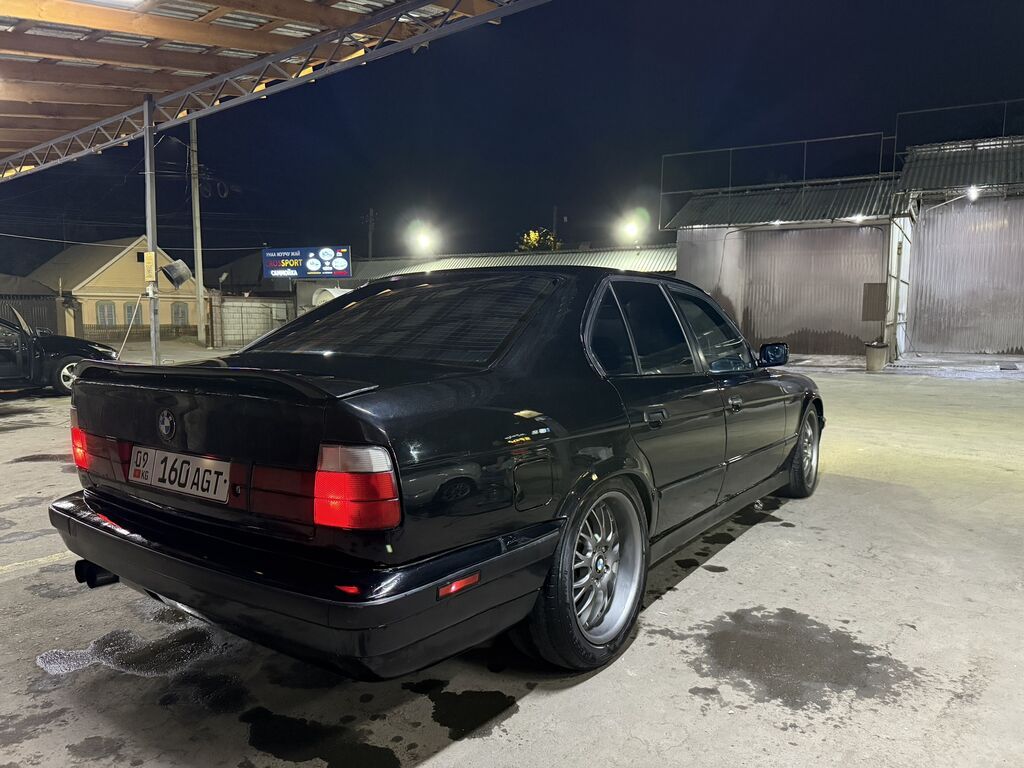 BMW 525: 1992 г., 2.5 л, Механика, Бензин, Седан: фото 6