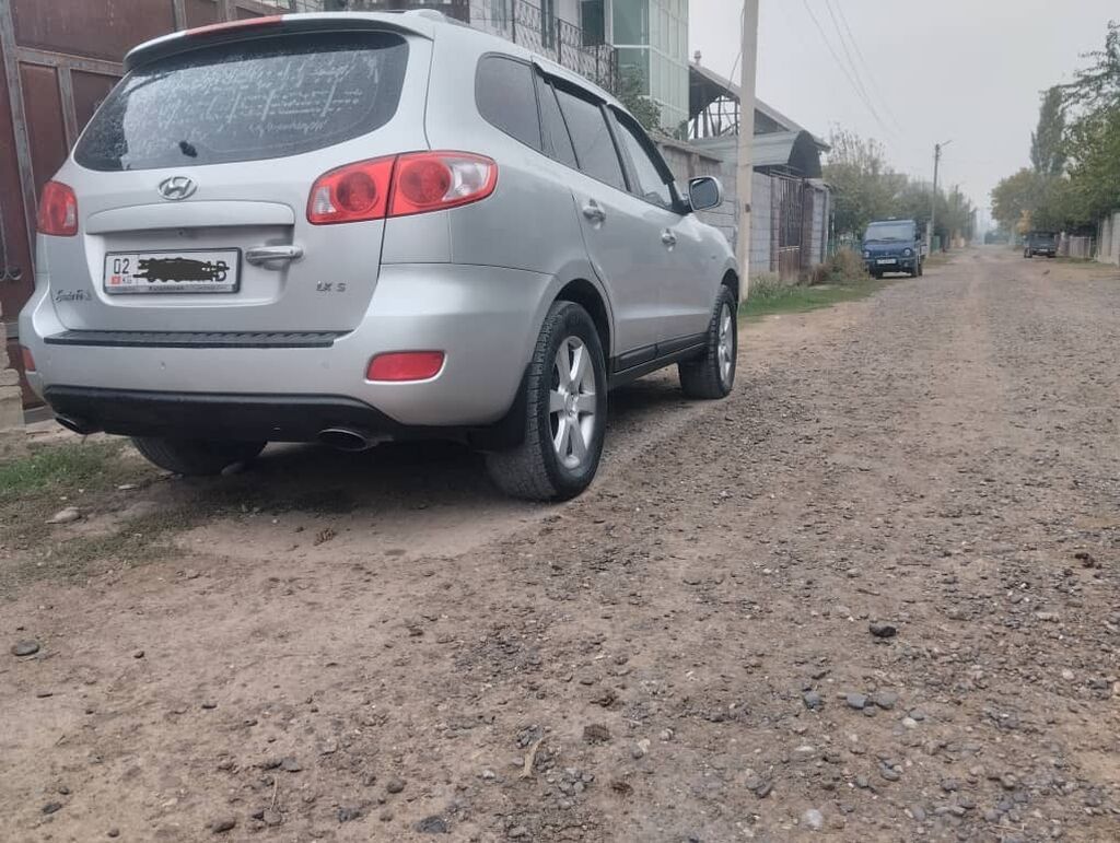 Hyundai Santa Fe: 2008 г., 2 л, Автомат, Дизель, Кроссовер: фото 2