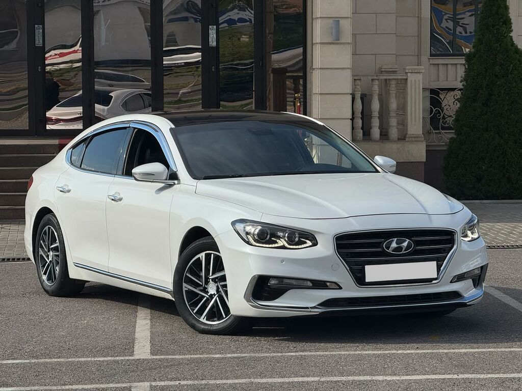 Hyundai Grandeur: 2018 г., 3 л, Автомат, Газ, Седан: фото 2