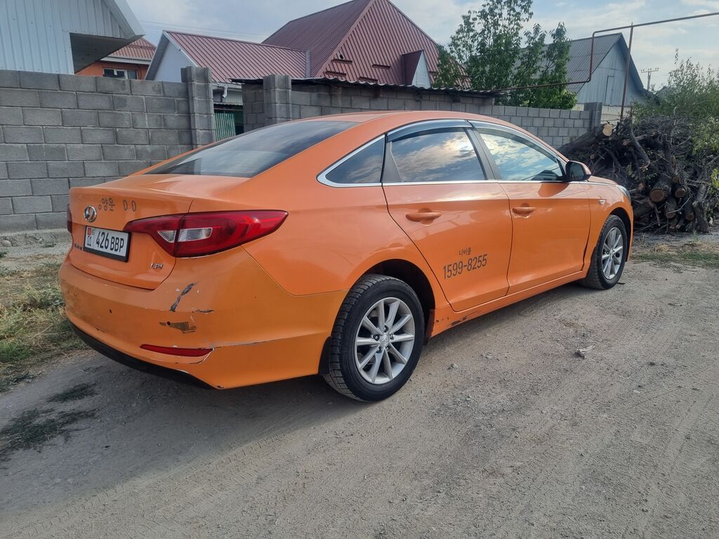 Hyundai Sonata: 2018 г., 2 л, Автомат, Газ, Седан: фото 3