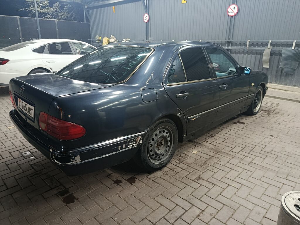 Mercedes-Benz E-Class: 1998 г., Седан: фото 6