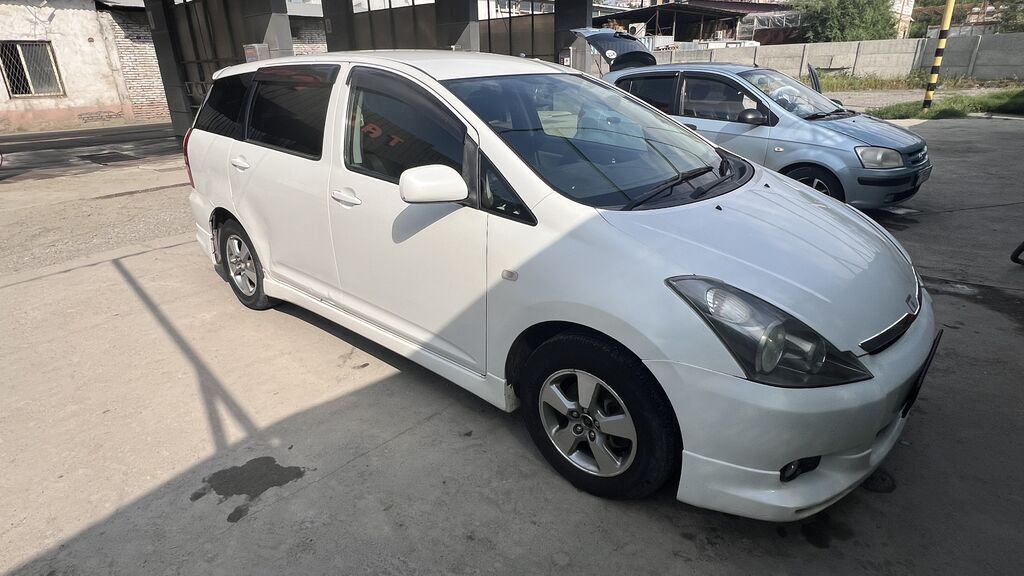 Toyota WISH: 2003 г., 1.8 л, Автомат, Бензин, Минивэн: фото 5