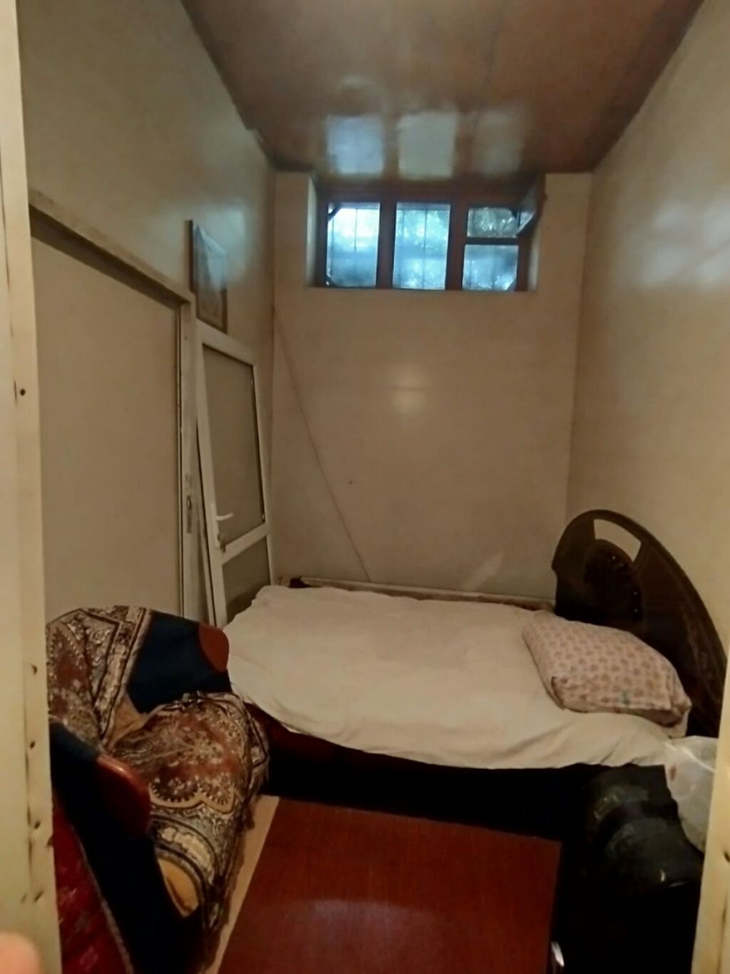 28 Mayda 3 otaqlı köhnə tikili mənzil satılır, 80 m², 155 000 AZN, şəkil 5 / 12