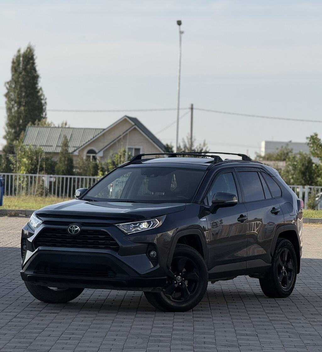 Toyota RAV4: 2019 г., 2.5 л, Автомат, Гибрид, Кроссовер: фото 2