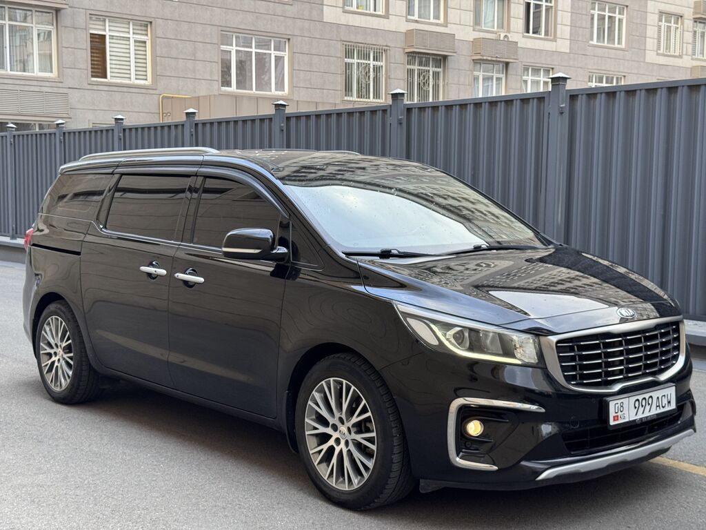 Kia Carnival: 2018 г., 2.2 л, Автомат, Дизель, Минивэн: фото 2