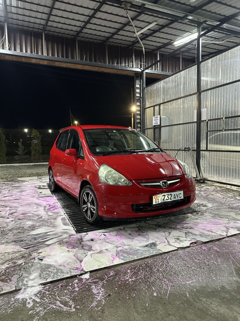 Honda Fit: 2002 г., 1.3 л, Вариатор, Бензин, Хэтчбэк: фото 3