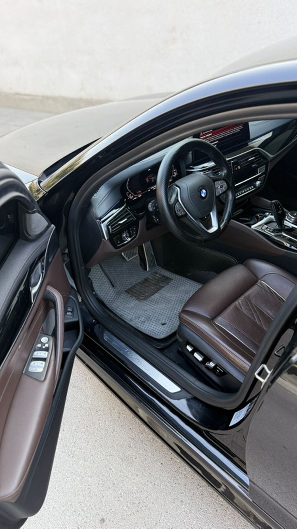 BMW 5 series: 2021 г., 2 л, Автомат, Бензин, Седан: фото 5