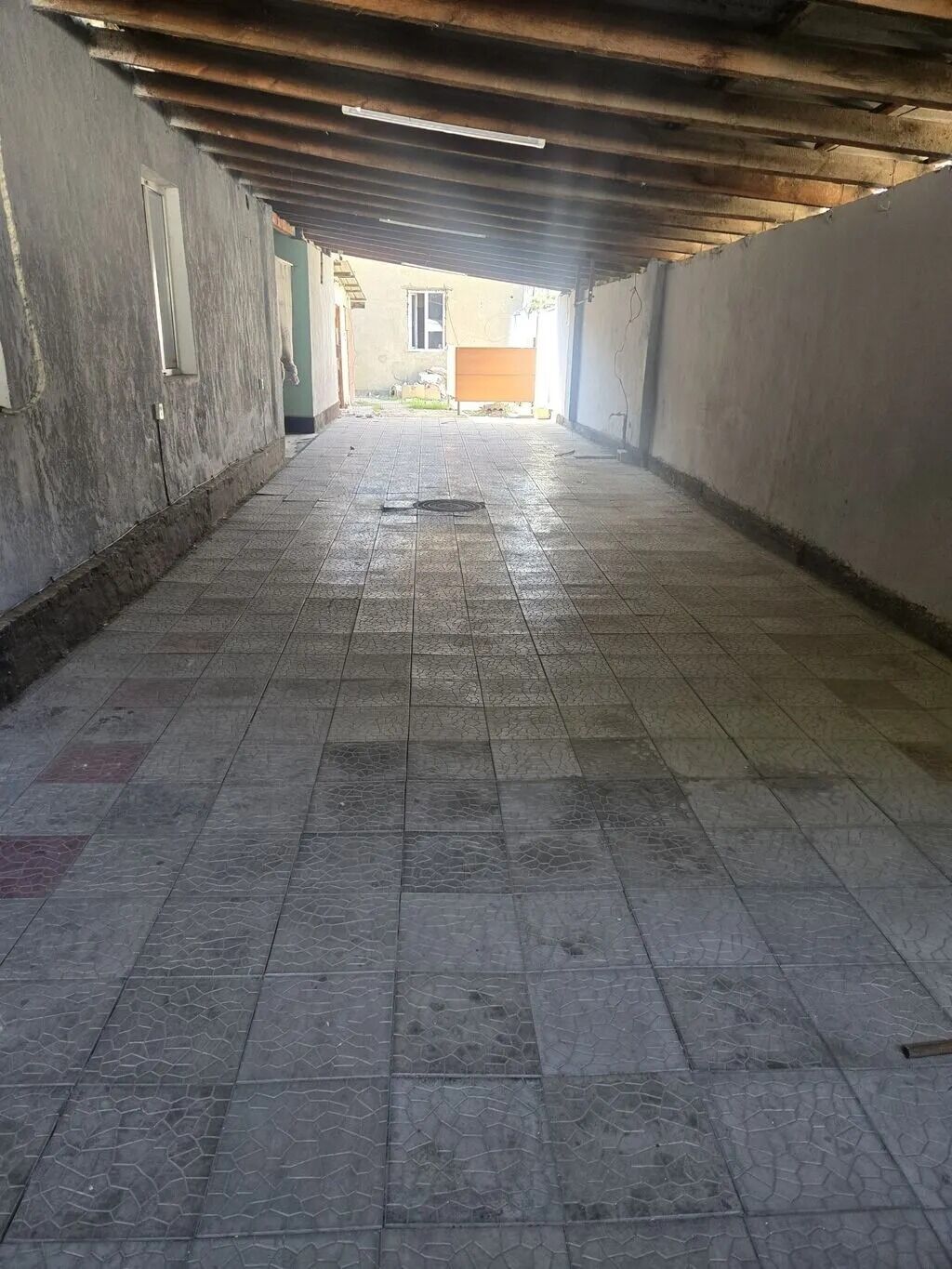90 м², 1 комната, ул. Орозбекова / Жибек Жолу, Парам без детей: фото 1