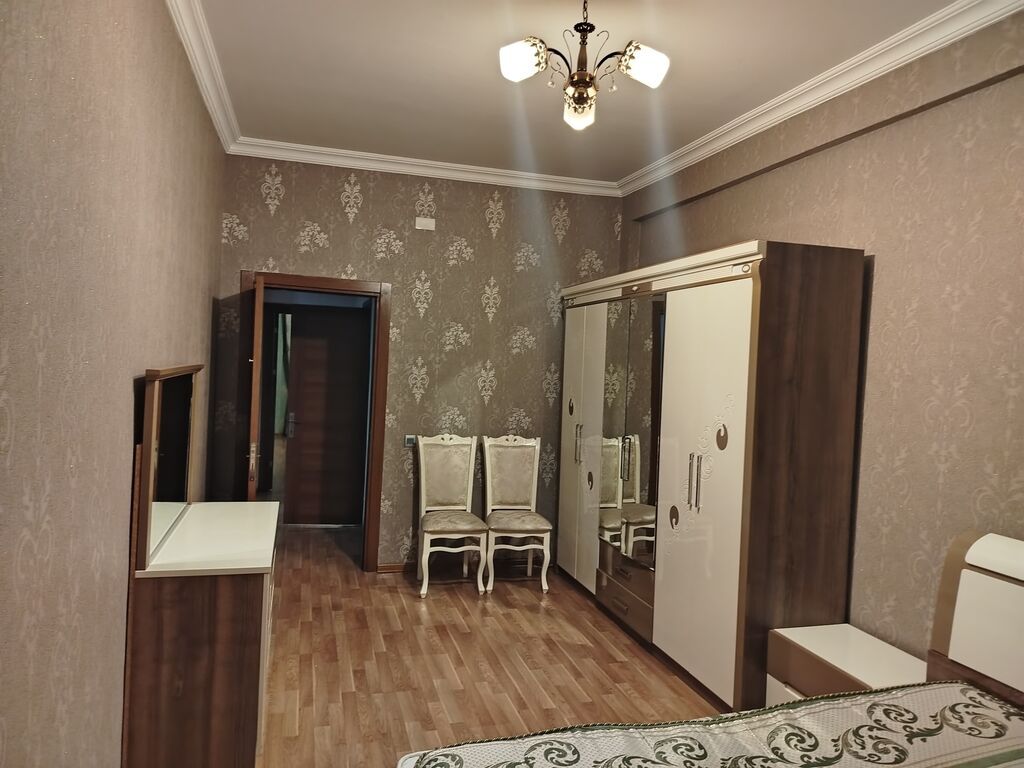 3 otaqlı, Yeni tikili, 111 kv. m
