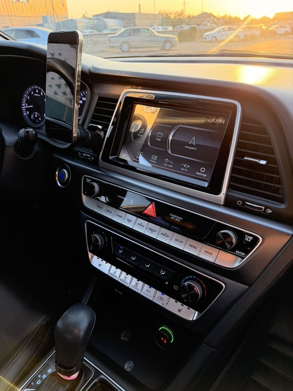 Hyundai Sonata: 2017 г., 2 л, Автомат, Бензин, Седан: фото 2