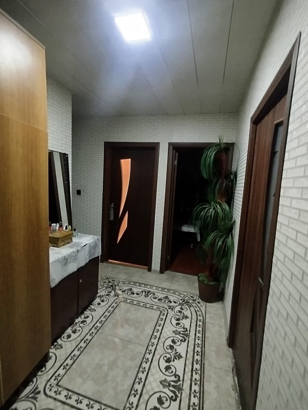 Bakı, 4 otaqlı, Köhnə tikili, 82 kv. m