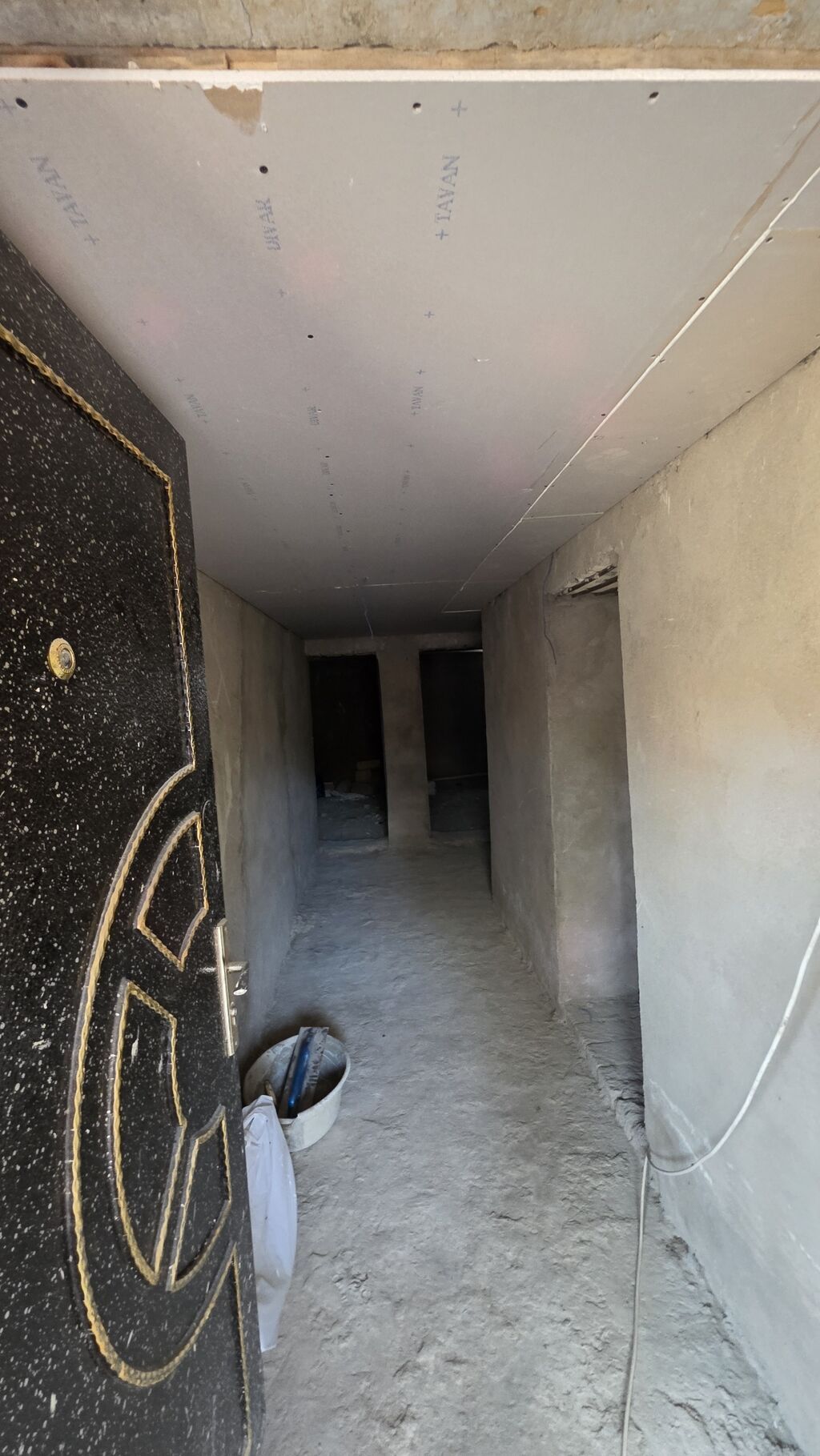 Sabunçu qəs. 4 otaqlı, 80 kv. m