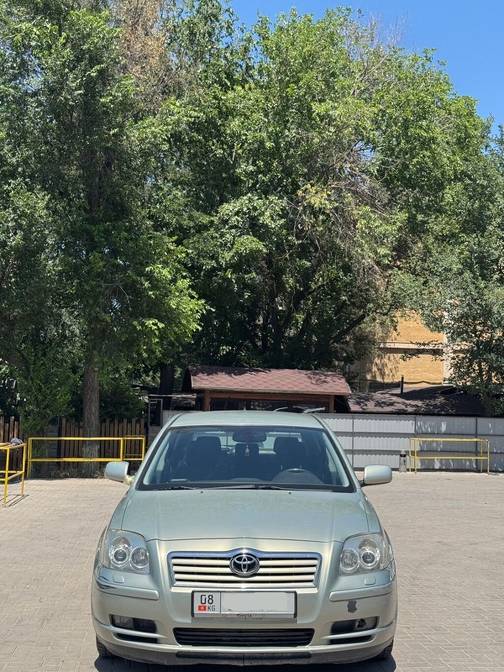 Toyota Avensis: 2005 г., 2.4 л, Автомат, Бензин, Седан: фото 3