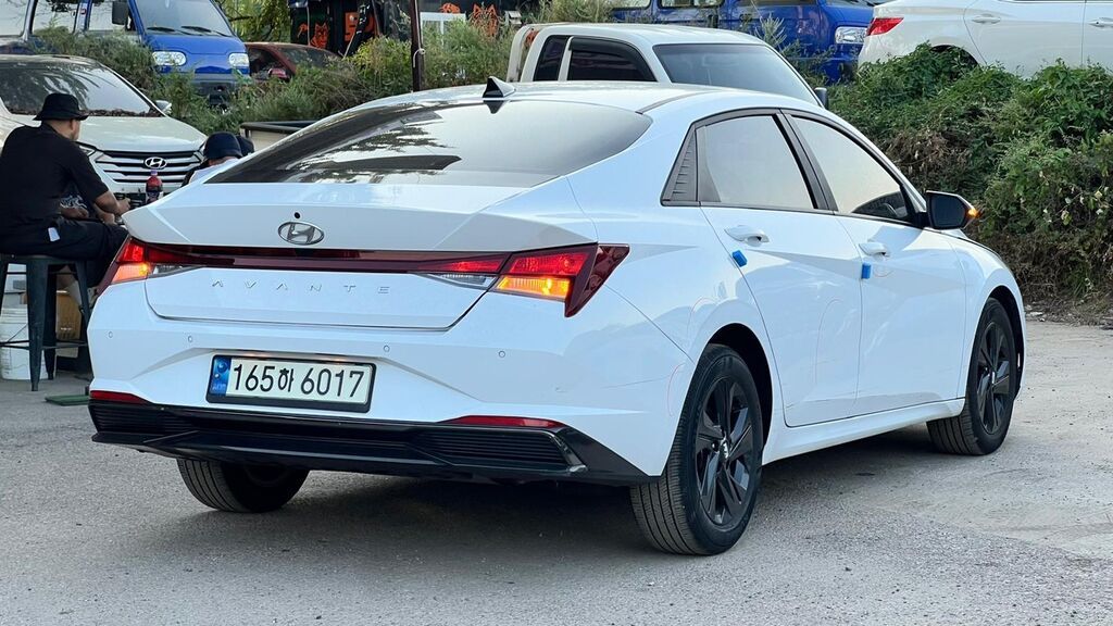 Hyundai Avante: 2021 г., 1.6 л, Автомат, Гибрид, Седан: фото 4