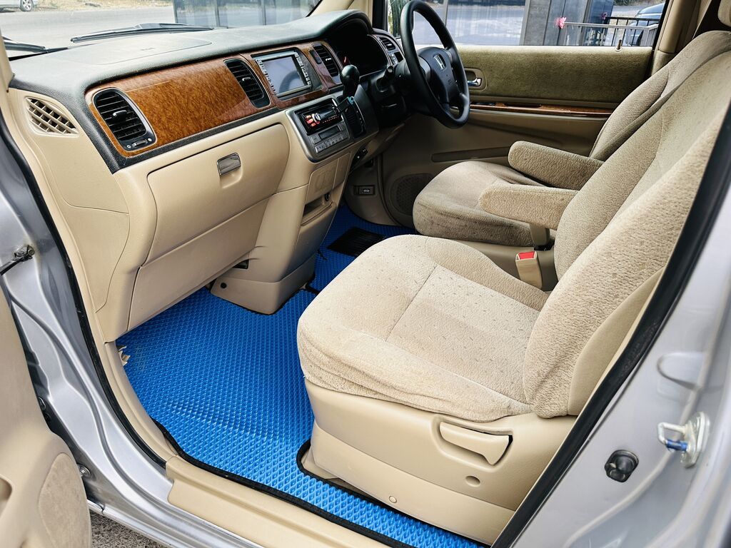 Honda Stepwgn: 2004 г., 2 л, Автомат, Бензин, Минивэн: фото 7