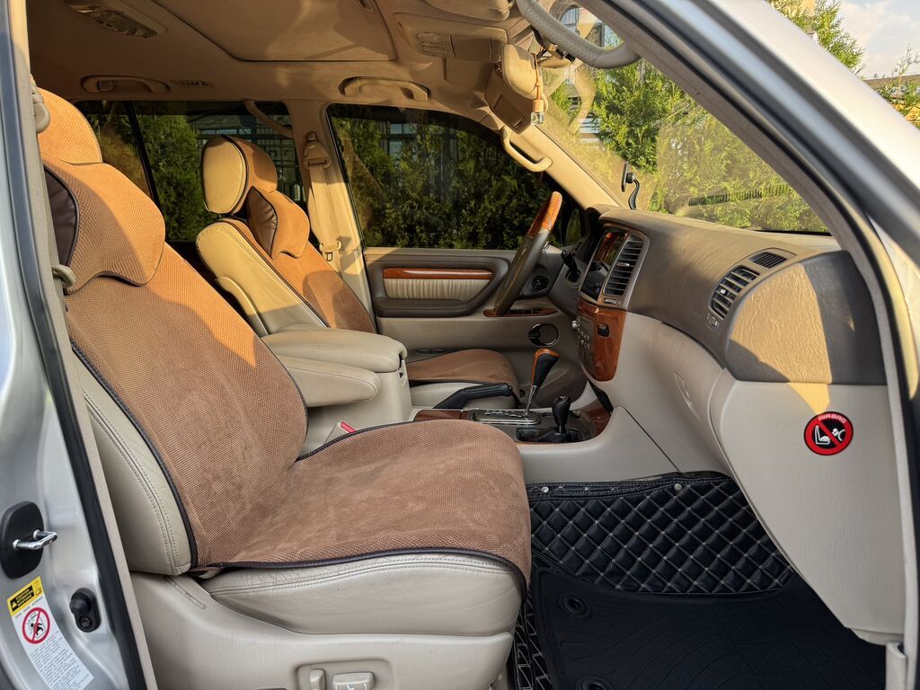 Lexus LX: 2006 г., 4.7 л, Автомат, Газ, Внедорожник: фото 6