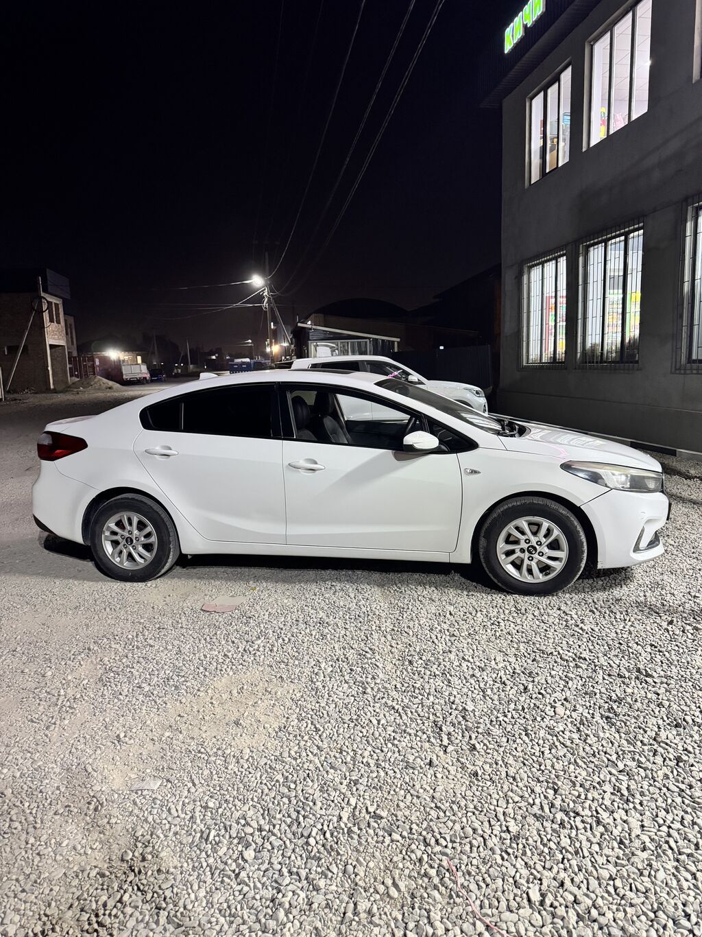 Kia K3: 2018 г., 1.6 л, Седан: фото 3