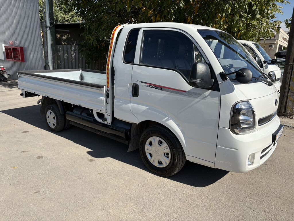 Hyundai Porter: 2020 г., 2.4 л, Механика, Газ, Бус: фото 7