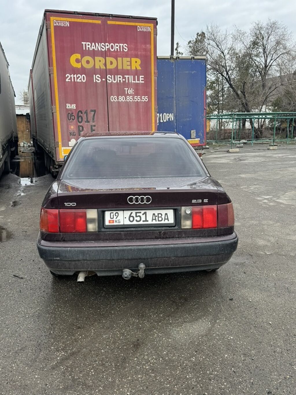 Audi 100: 1991 г., 2.3 л, Механика, Бензин, Седан: фото 2