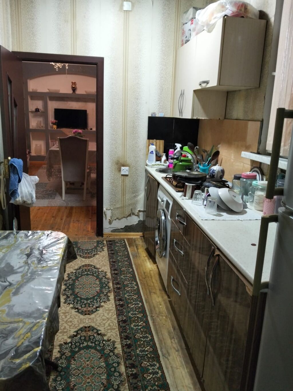 3 otaqlı, 100 kv. m, Kredit yoxdur, Orta təmir