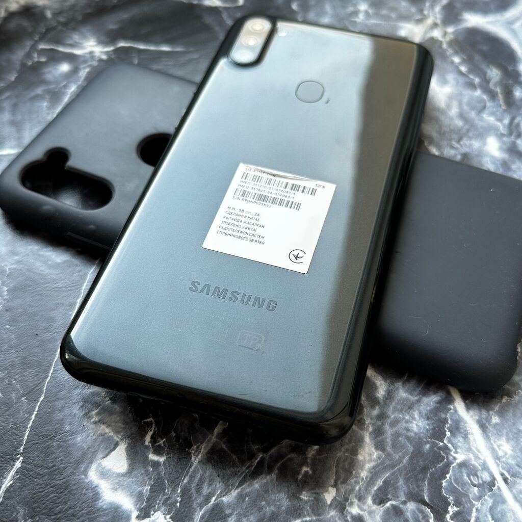 Samsung Galaxy A11, Б/у, 32 ГБ, цвет - Серый, 2 SIM: фото 3