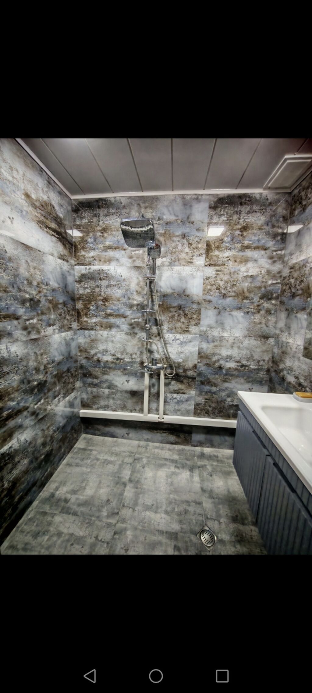 Sumqayıt, 3 otaqlı, Köhnə tikili, 76 kv. m