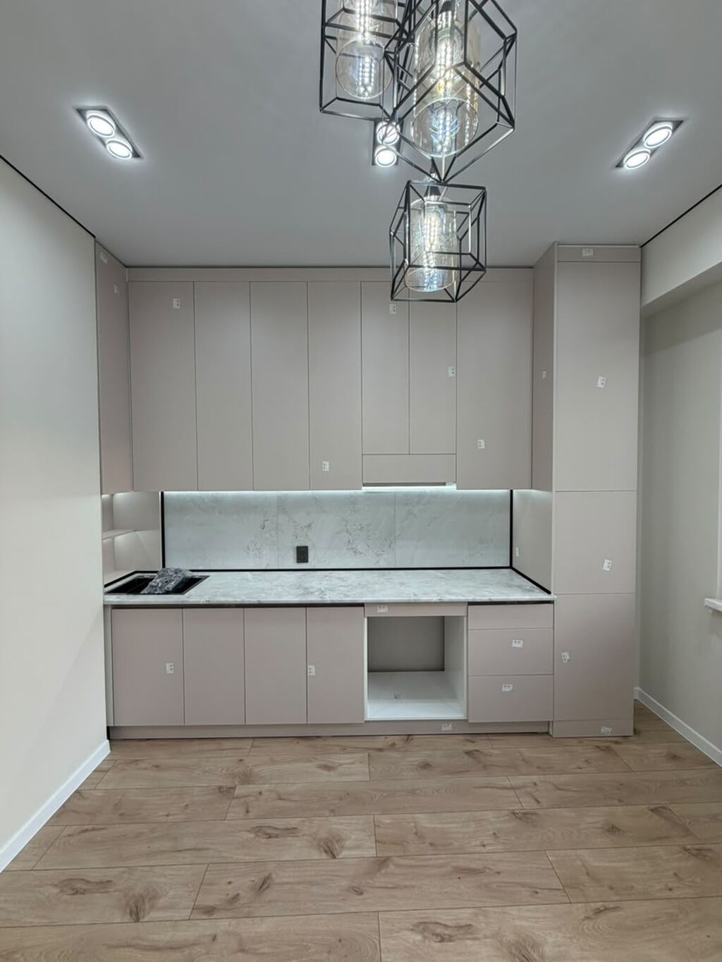 2 комнаты, 67 м², Тунгуч мкр Элитка, 12 этаж, Евроремонт: фото 8