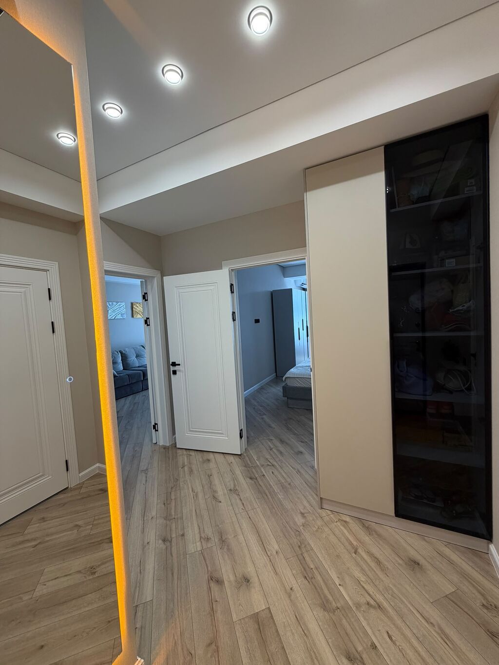 2 комнаты, 64 м², Асанбай мкр Элитка, 12 этаж, Евроремонт: фото 7