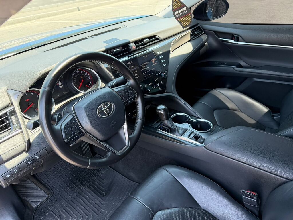 Toyota Camry: 2019 г., 2.5 л, Автомат, Бензин, Седан: фото 7