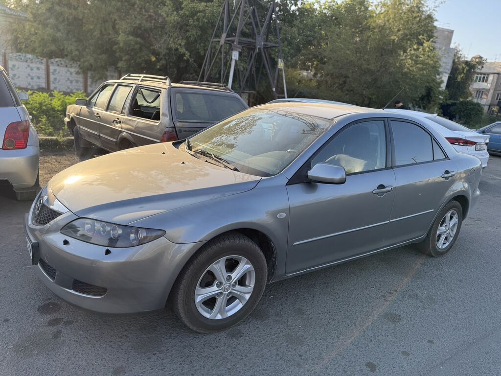 Mazda 6: 2003 г., 2 л, Механика, Бензин, Седан: фото 5
