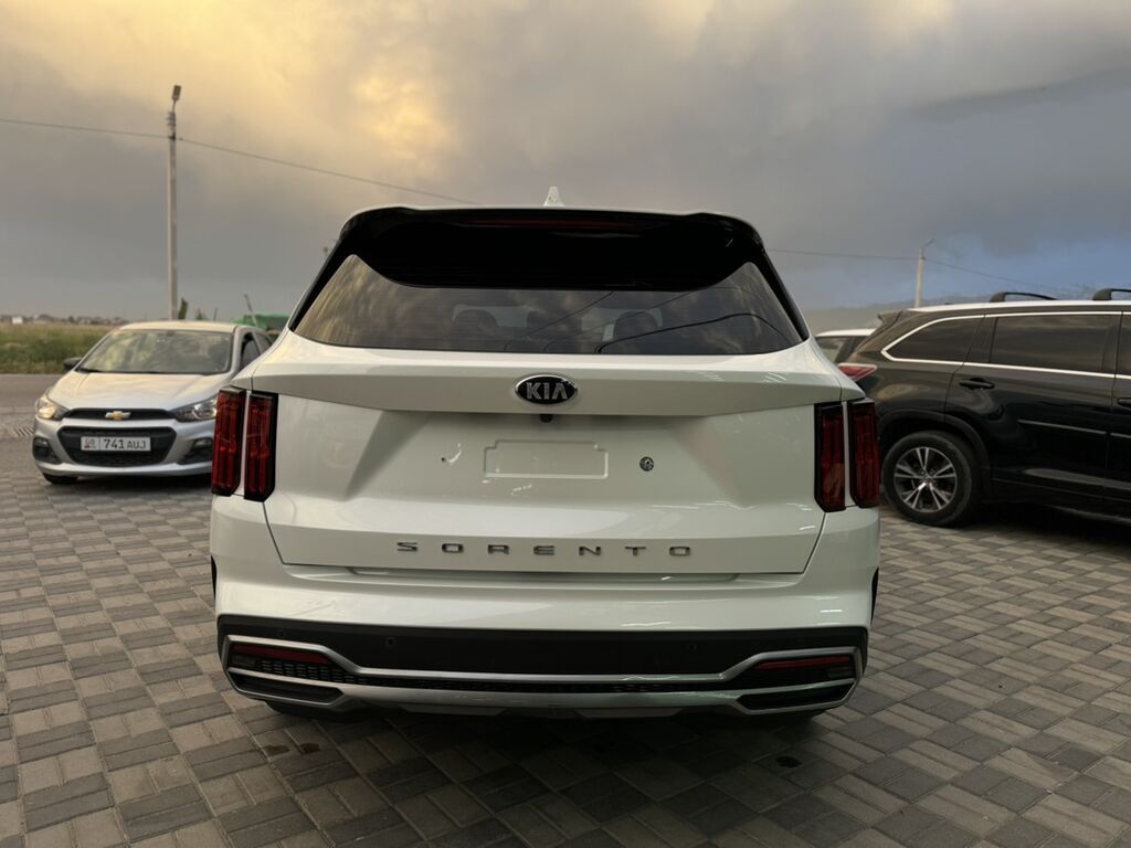 Kia Sorento: 2021 г., 2.2 л, Дизель, Кроссовер — фото 5
