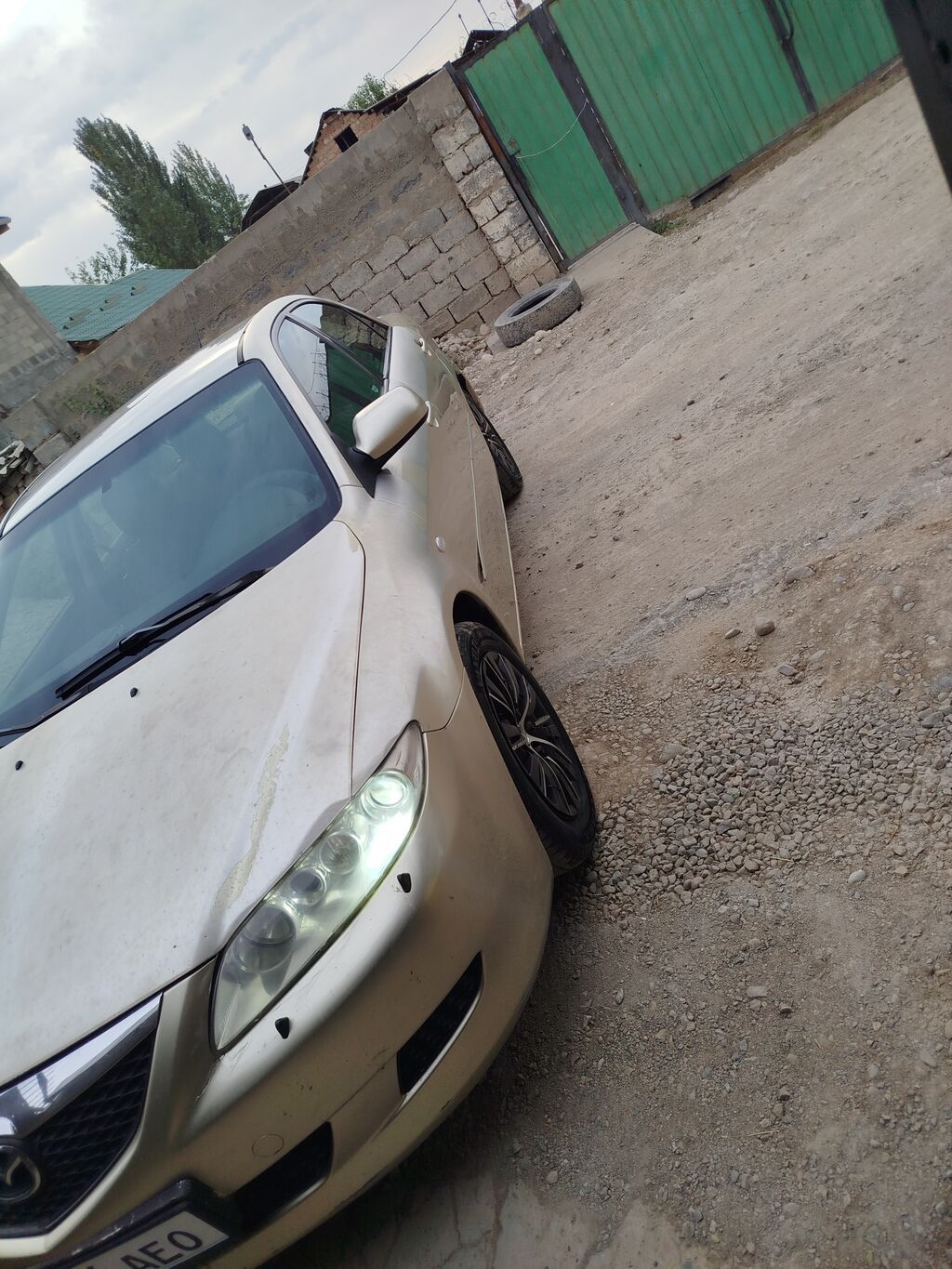 Mazda 6: 2004 г., 2 л, Автомат, Бензин, Седан: фото 2