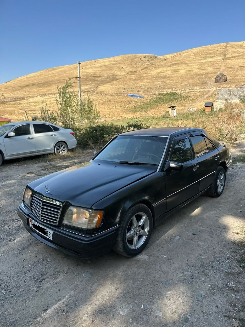 Mercedes-Benz W124