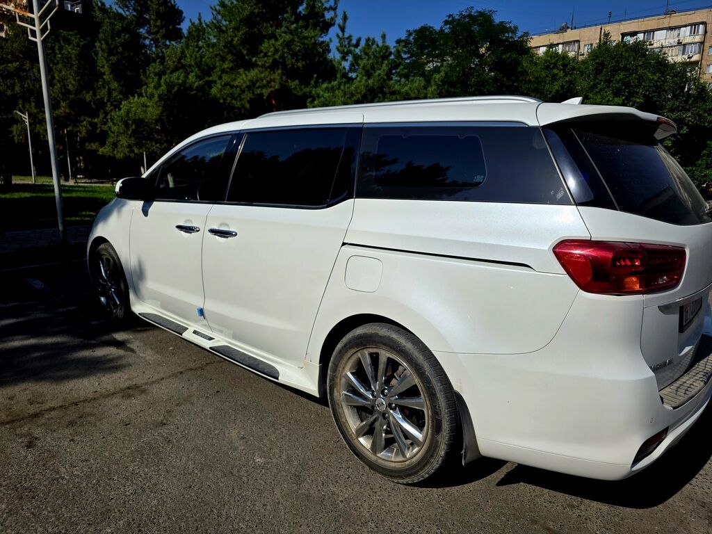 Kia Carnival: 2019 г., 2.2 л, Автомат, Дизель, Минивэн: фото 5