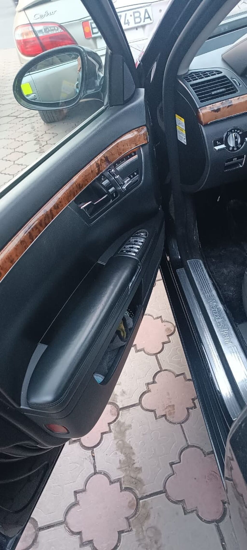 Mercedes-Benz S-Class: 2007 г., Автомат, Бензин: фото 4