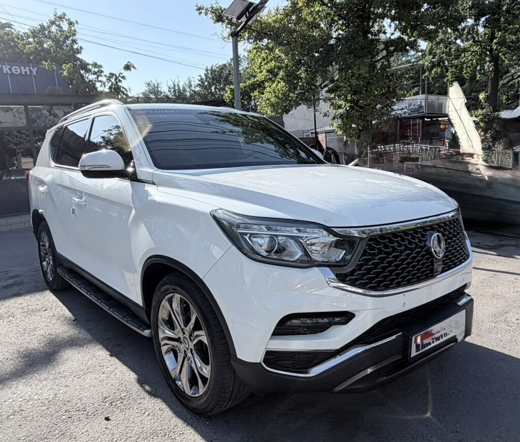 Ssangyong Rexton: 2019 г., 2.2 л, Автомат, Дизель, Внедорожник: фото 2