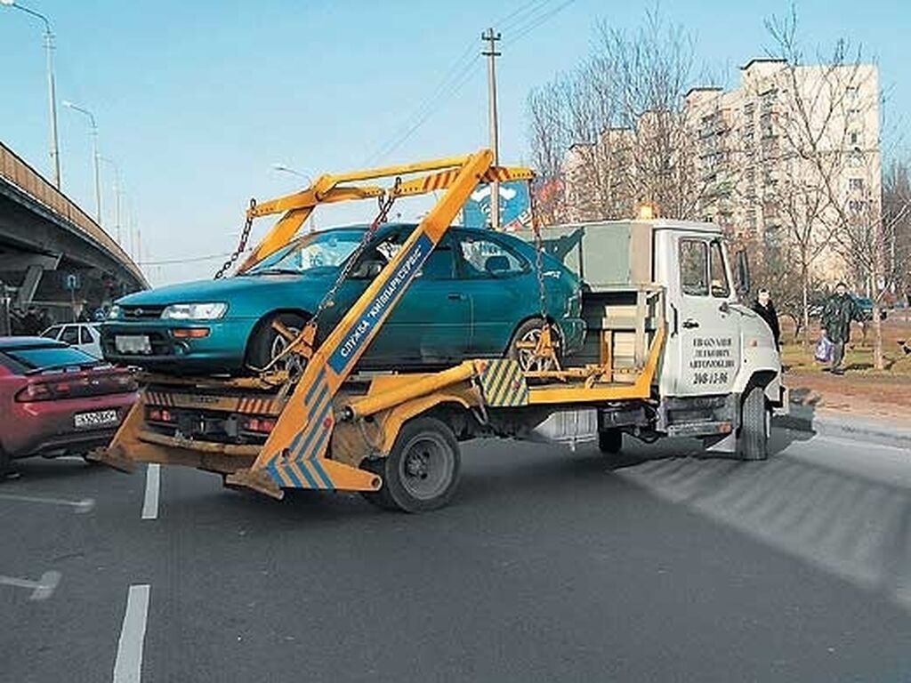 Эвакуация авто. Техника работы эвакуатора. Б. Эвакуатор транспортное средство. Аэ-43430е эвакуатор.